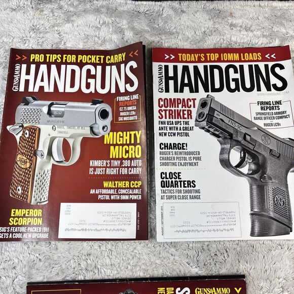 Lot Of 11 Guns & Ammo Handguns Magazine Feb 2014-Nov 2015 - Picture 6 of 7
